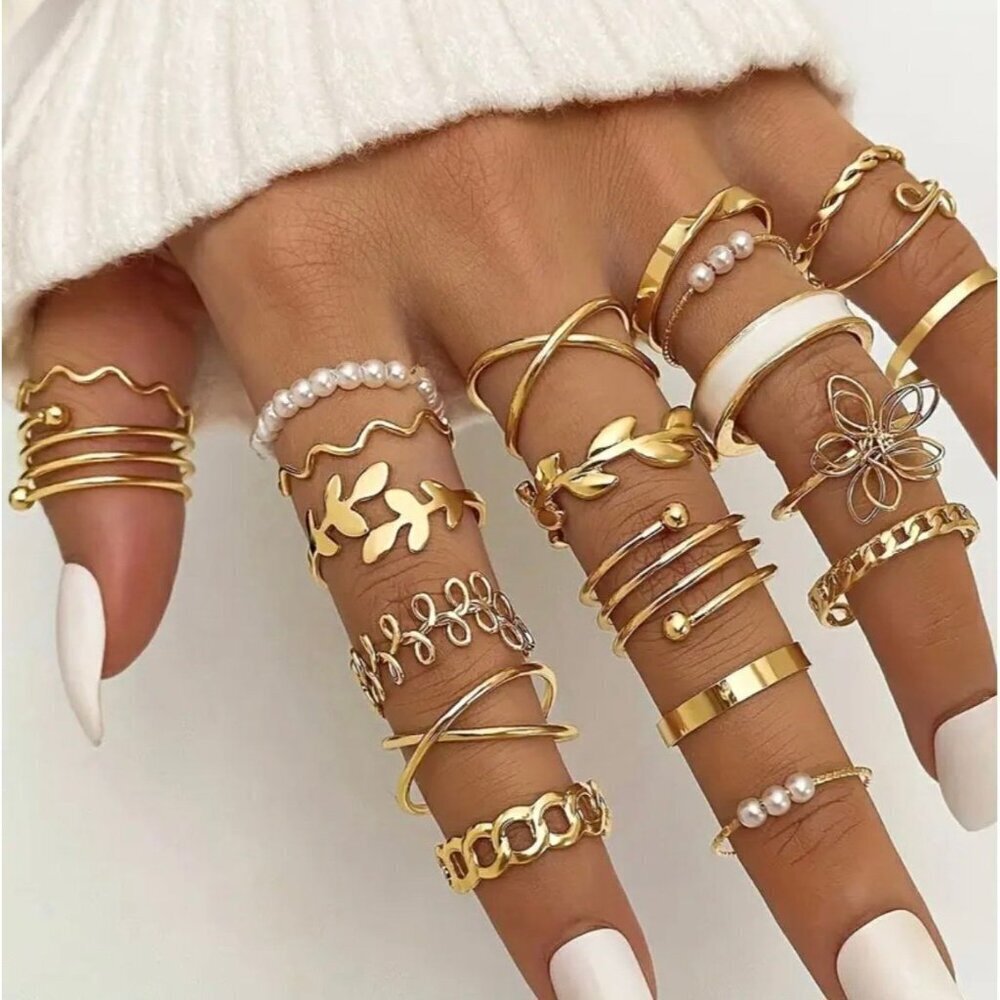NEW 21 pc set of gold BOHO stackable rings, BOHO rings, pearl jewelry, gold ring